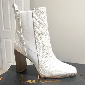 Women’s White Booties